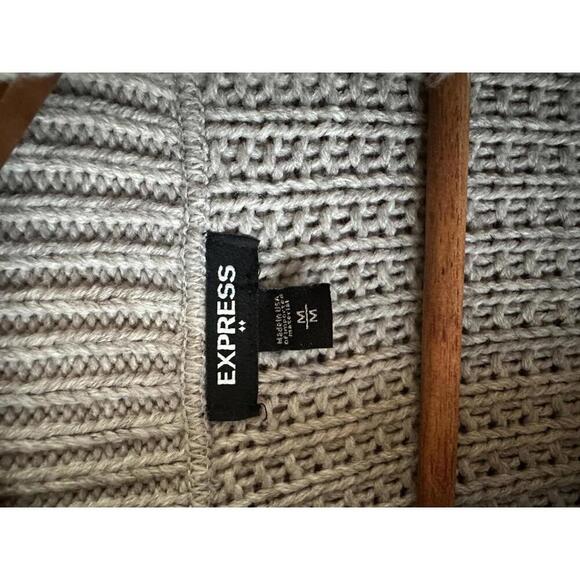 Express Taupe Cable Knit Chunky Open Front Cardigan Sweater Women’s size Medium - Picture 7 of 10